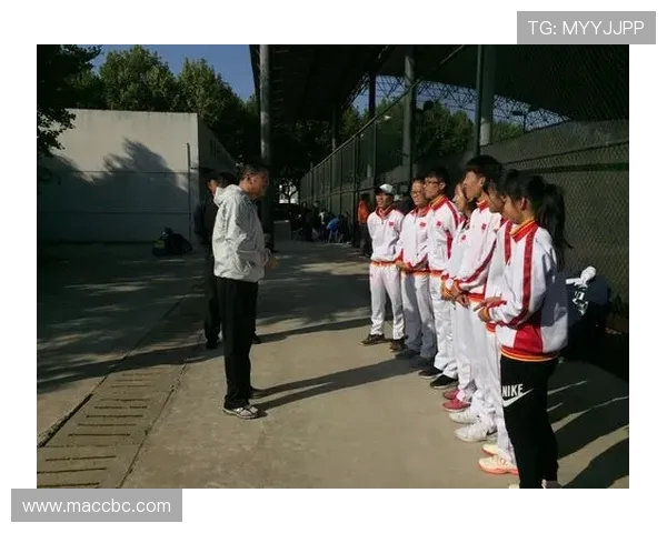 成都网球队技术分析与发展策略的深度探讨与展望