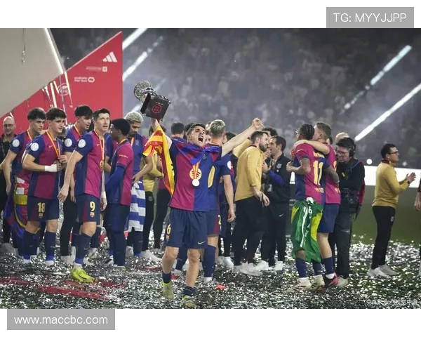 从绿茵场到荣耀巅峰探寻足球运动背后的激情与智慧