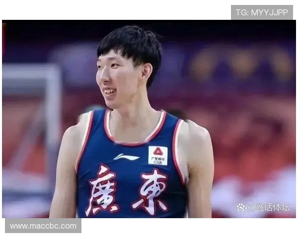 周琦重返赛场展现内线统治力引领球队冲击新赛季更高目标